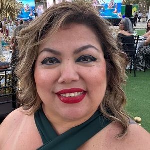 Meet your Posher, Lisa